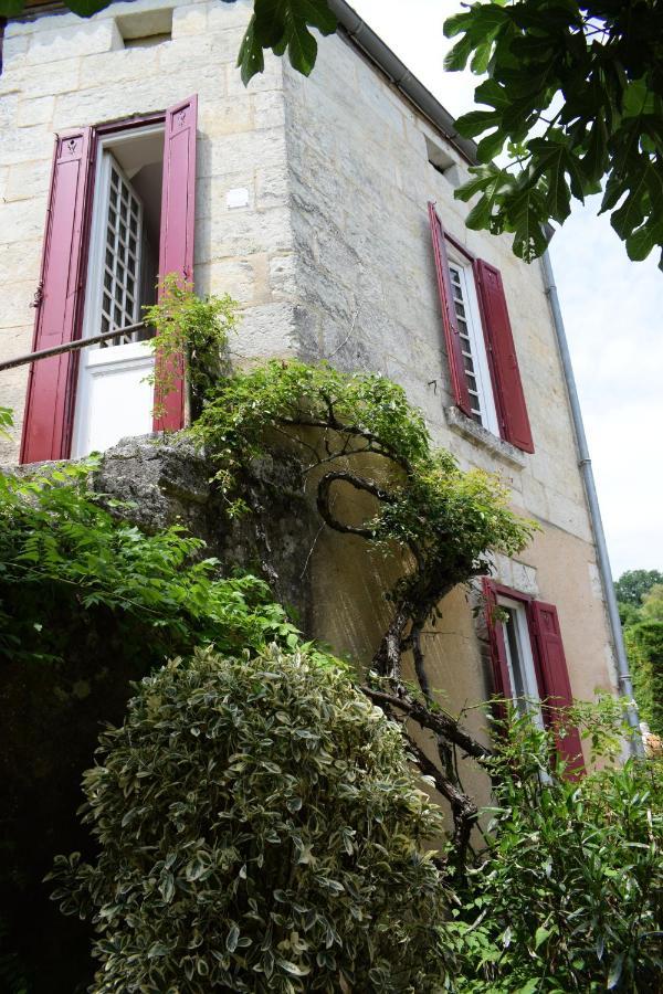 La Maison Du Tourniquet Aubeterre-sur-Dronne Exteriör bild